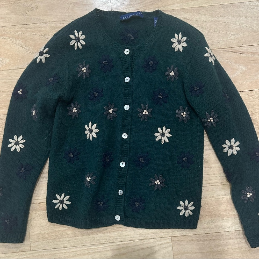 Karen Scott Green Cardigan with Floral Design